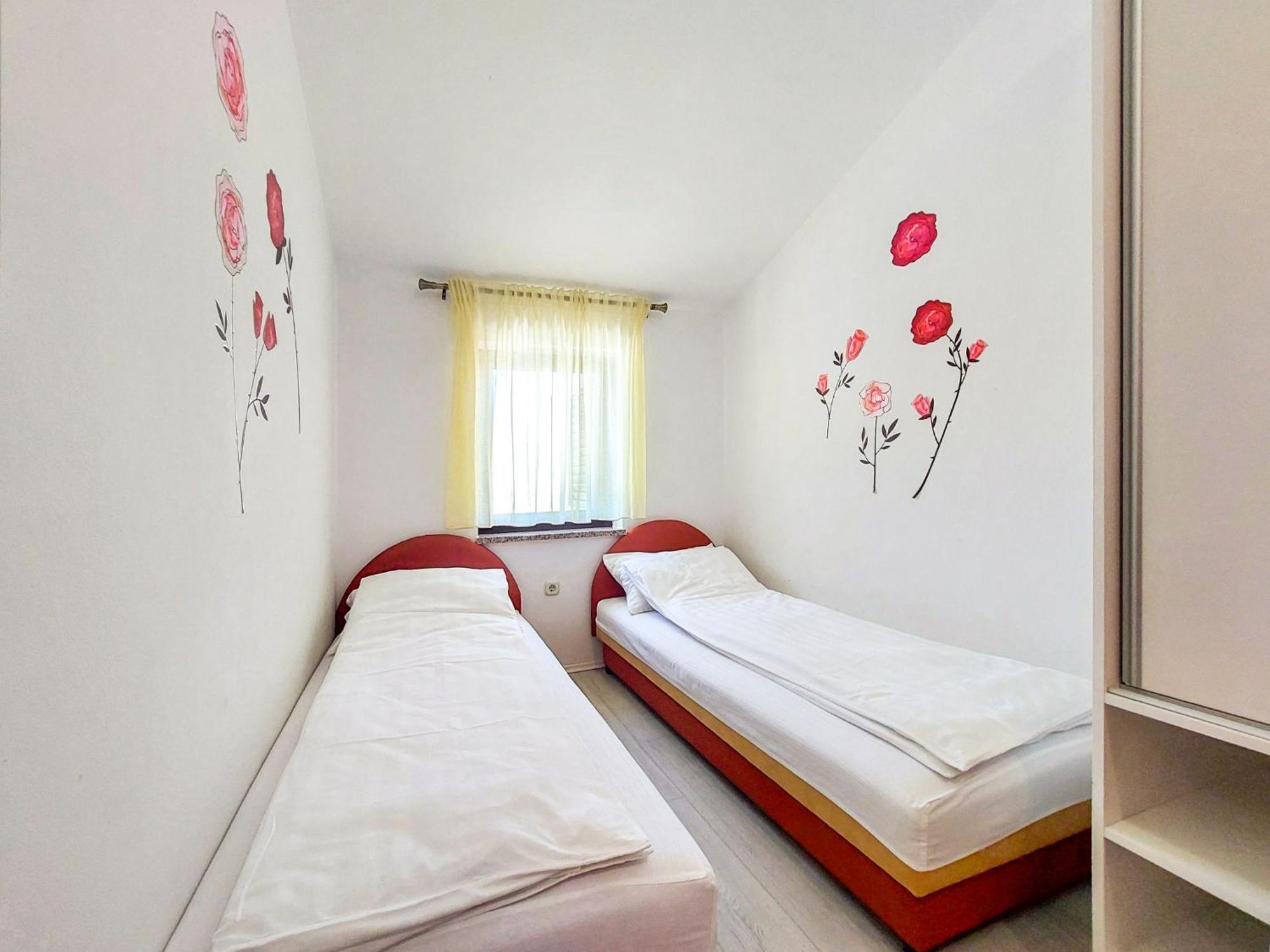 Apartment Marija - BKA500 Jurandvor Bagian luar foto